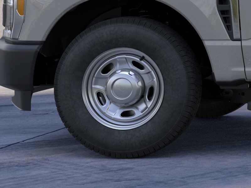 Used 2026 Avalanche Ford XL image 19