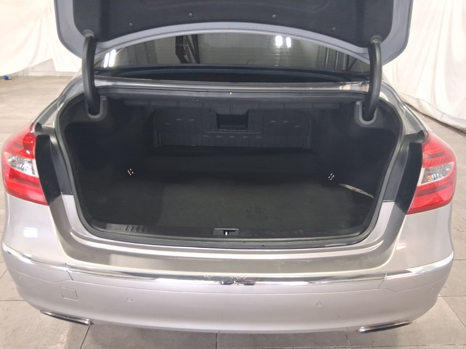 Used Car 2012 Hyundai Genesis  5.0 For Sale Under $10,000 In Austin, Texas