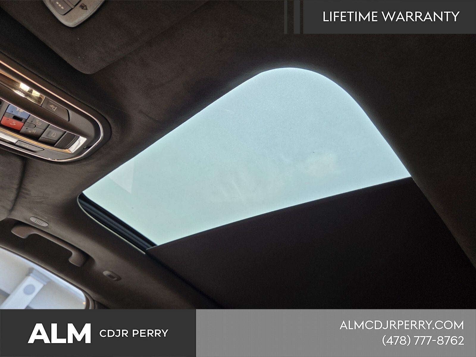 New 2025 Velvet Red Pearl-Coat Exterior Paint Jeep Summit image 20