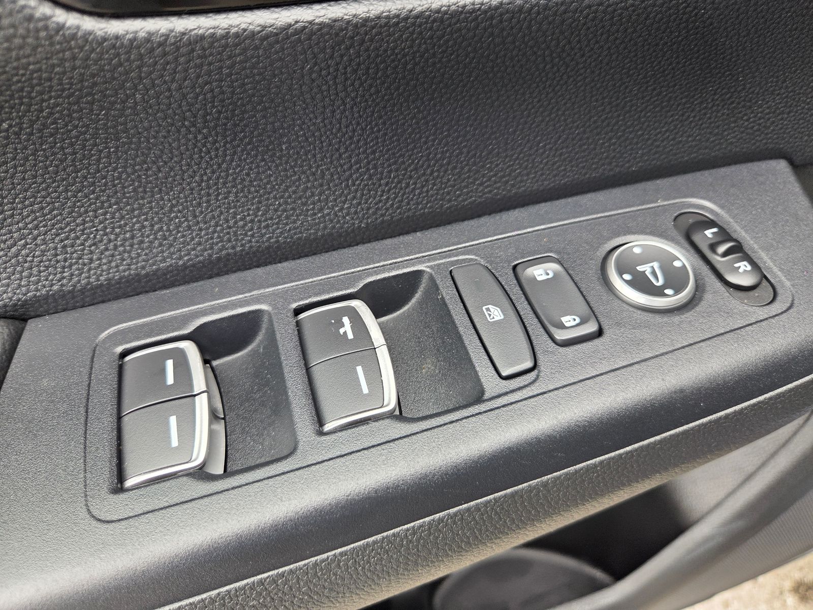 used 2024 Honda CR-V car, priced at $32,250