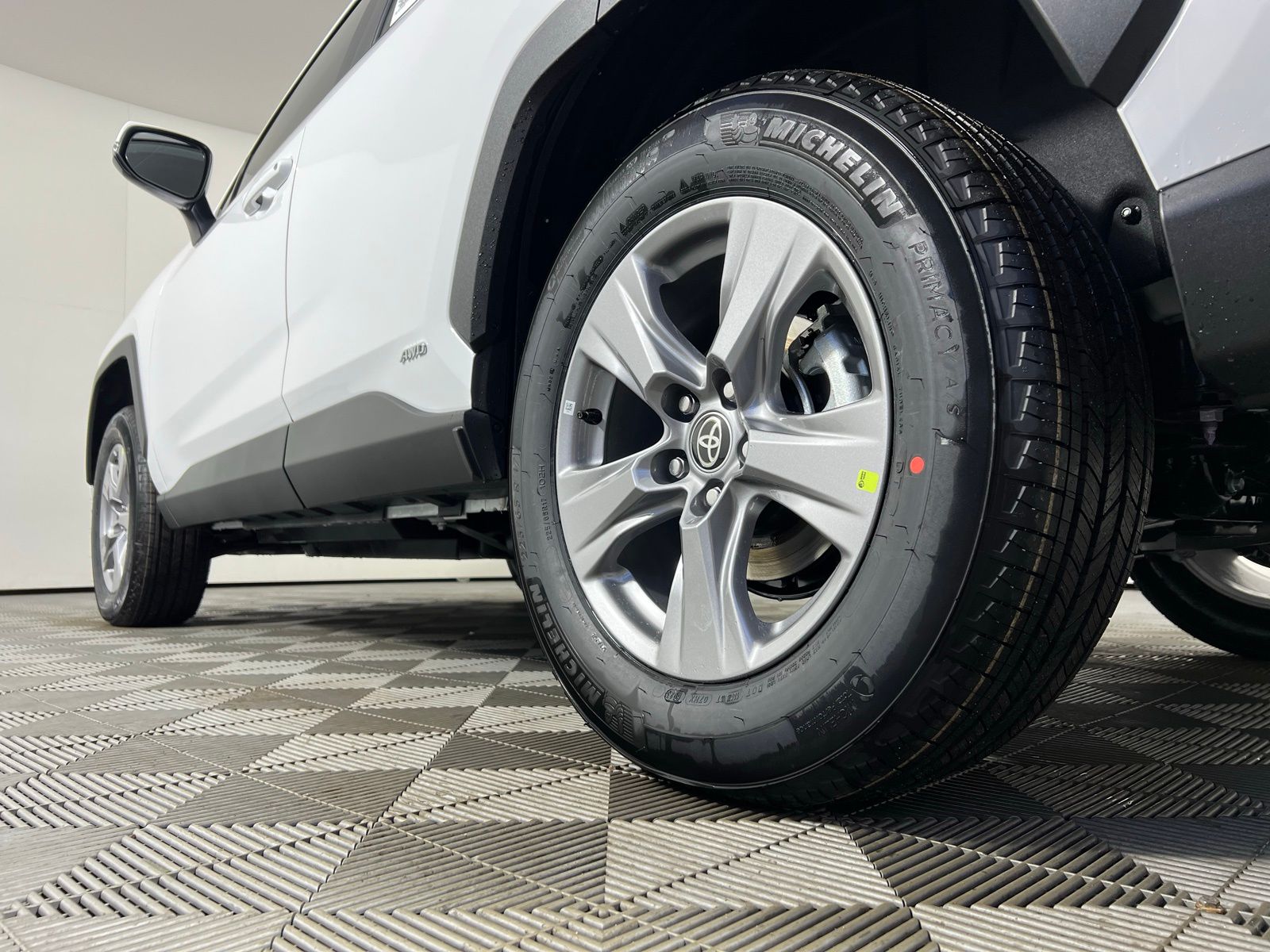 Thumbnail: 2025 Toyota RAV4 - 24