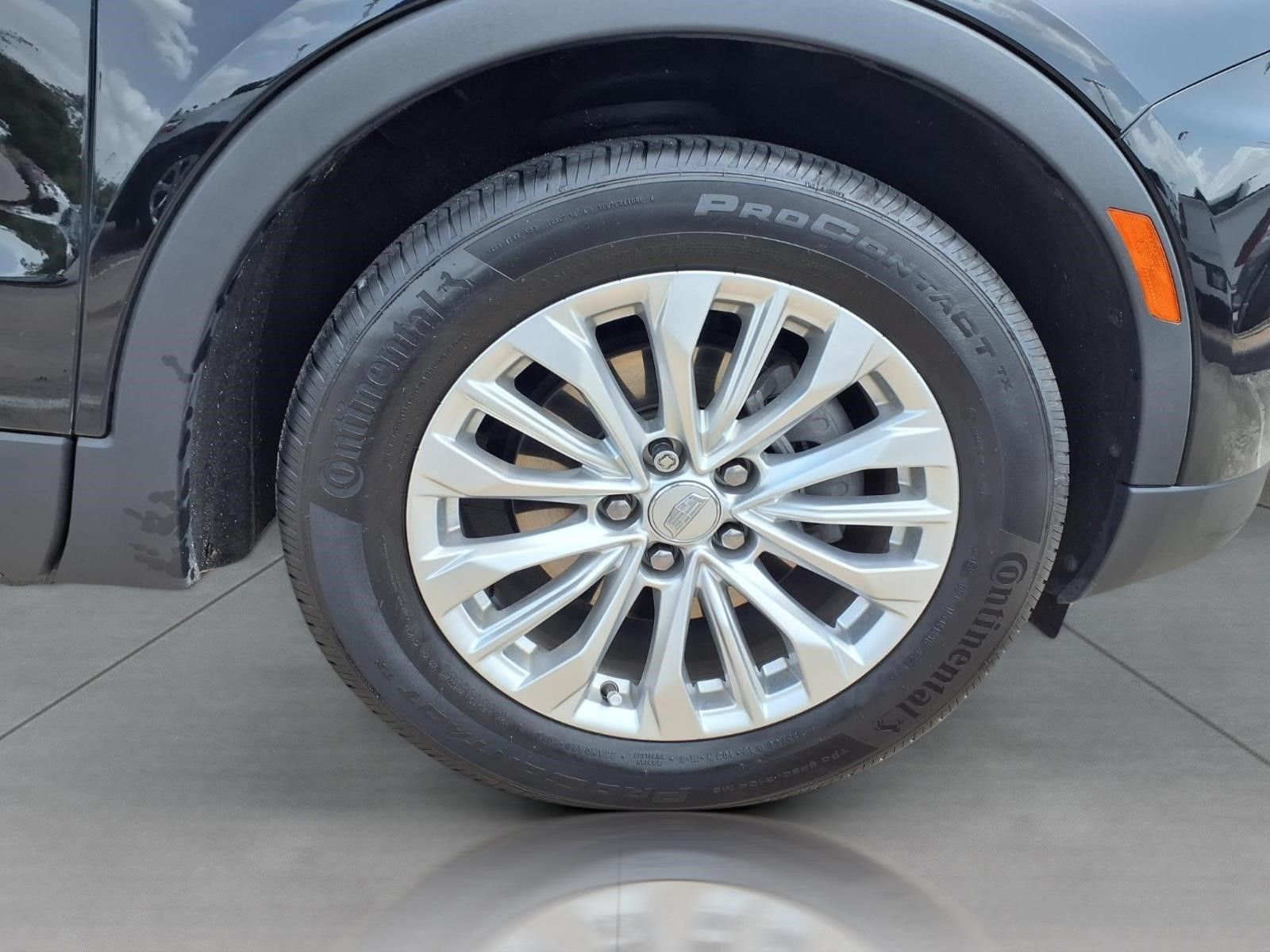 2024 Cadillac XT4 Luxury Black at AutoSavvy Houston Northwest