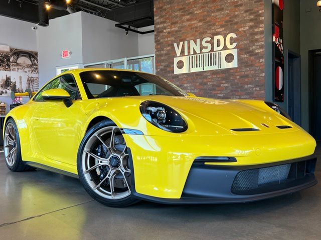 2022 Porsche 911 GT3's photo