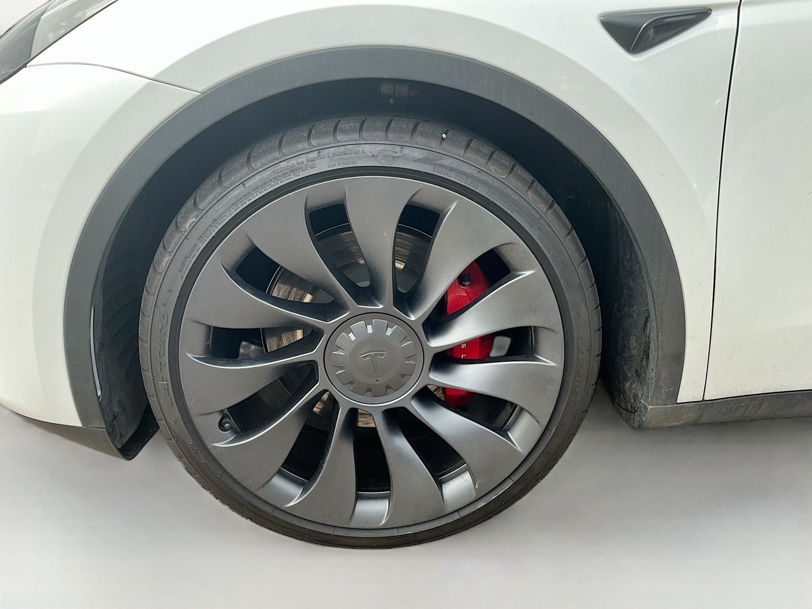 Used 2024 White Tesla Performance image 29