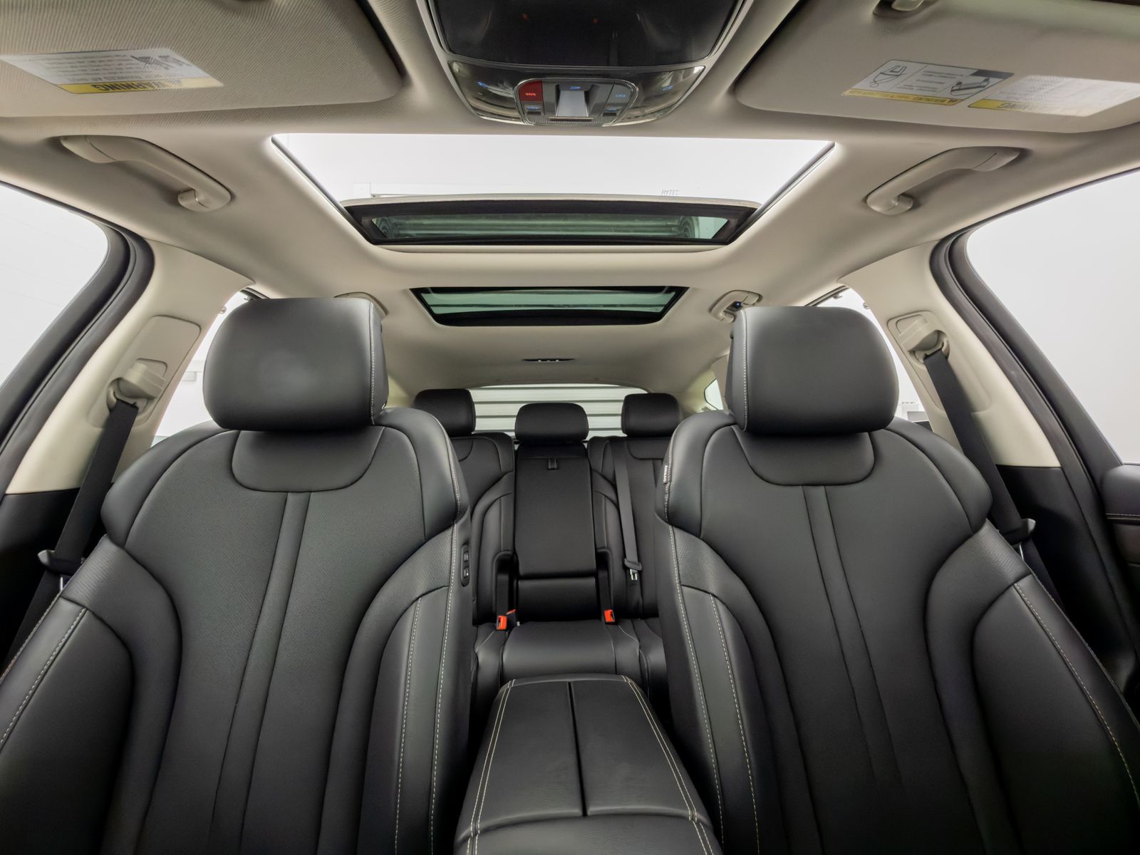 2024 GENESIS GV80 Standard - Photo 14