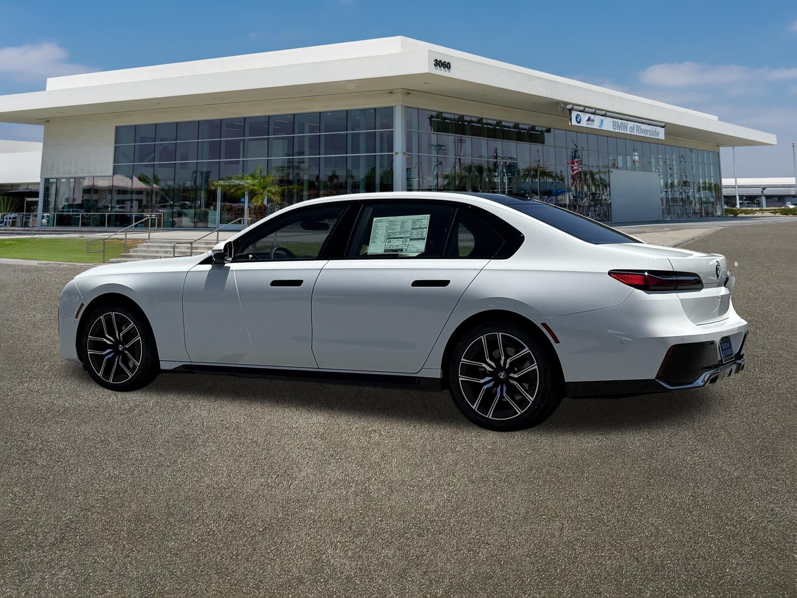 New 2026 White BMW 740i image 8