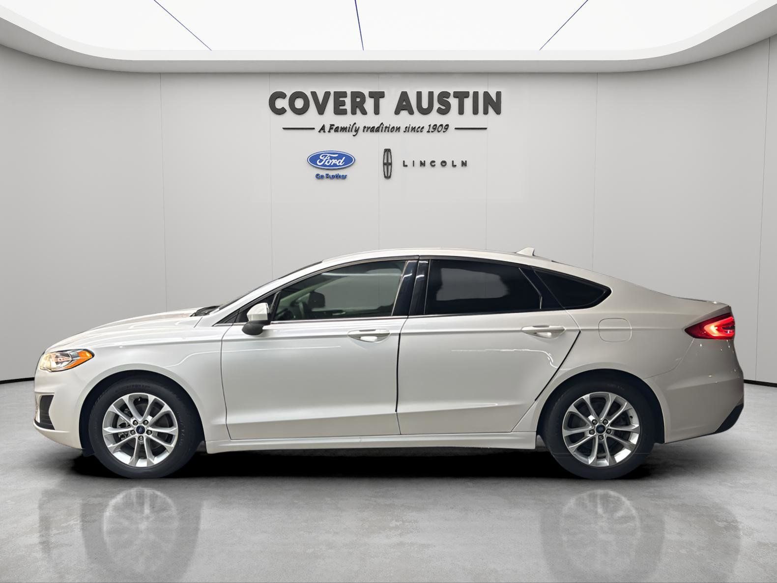 Used Car 2019 Ford Fusion  Se For Sale Under $15,000 In Austin, Texas