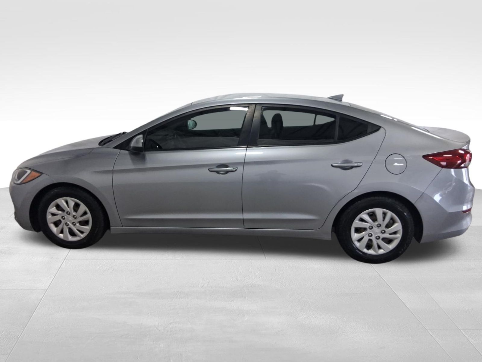 Used Car 2017 Hyundai Elantra  Se For Sale Under $10,000 In Austin, Texas