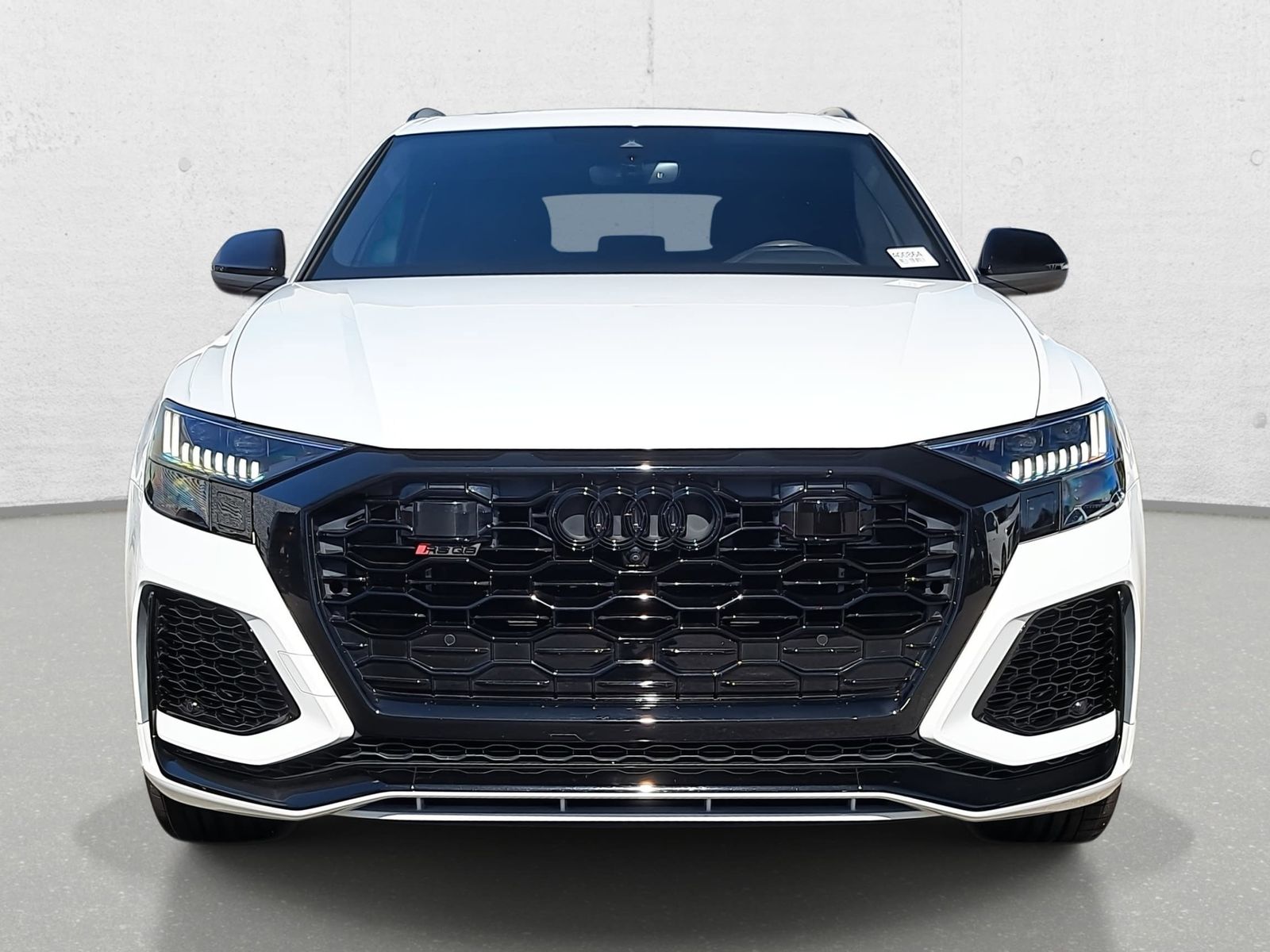 2023 Audi RS Q8 -'s photo