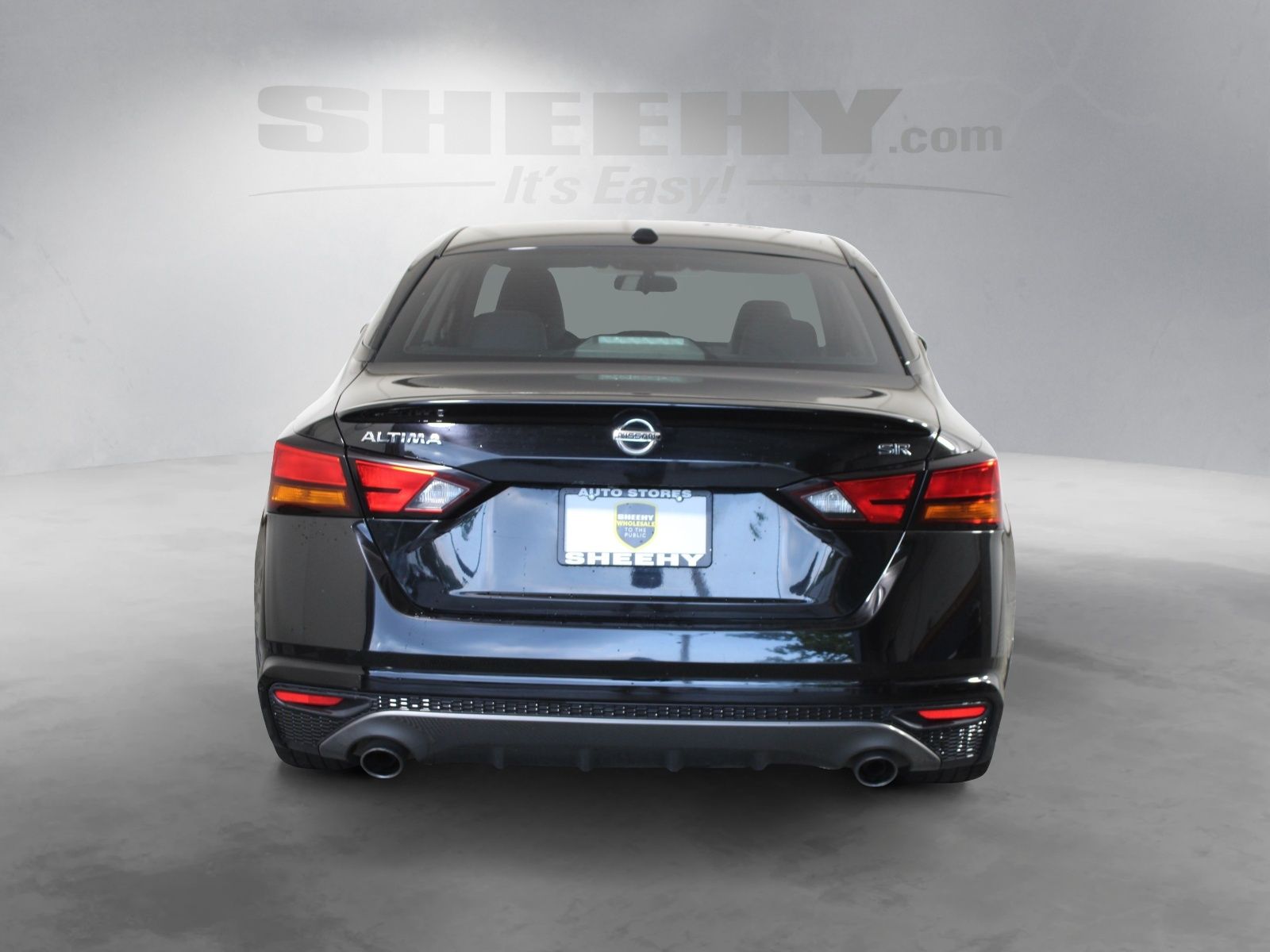 Used 2019 Black Nissan 2.5 SR image 8