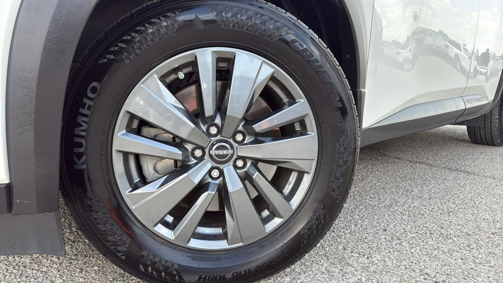 Used Car 2024 Nissan Pathfinder  Sv For Sale Under $30,000 In Austin, Texas