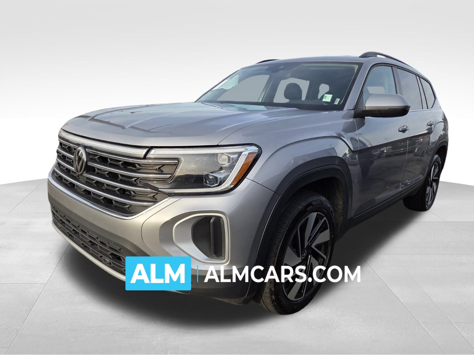 2024 Volkswagen Atlas SE FWD with Technology