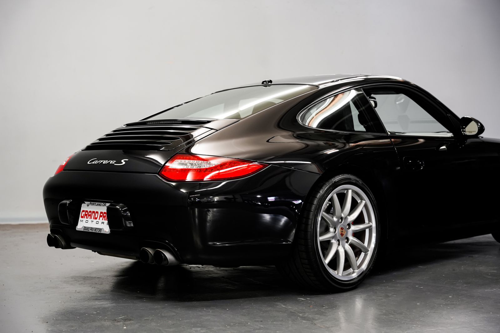 2011 Porsche 911 Carrera S — photo 32