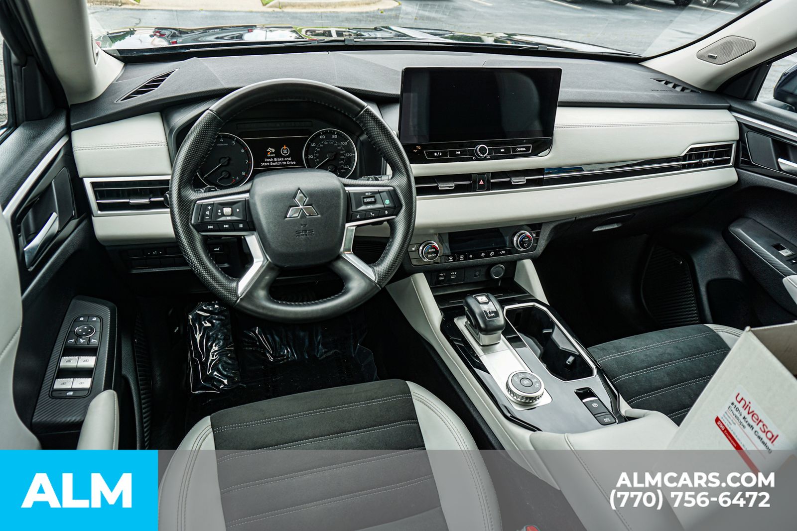 Used 2025 Blue Mitsubishi SE image 31