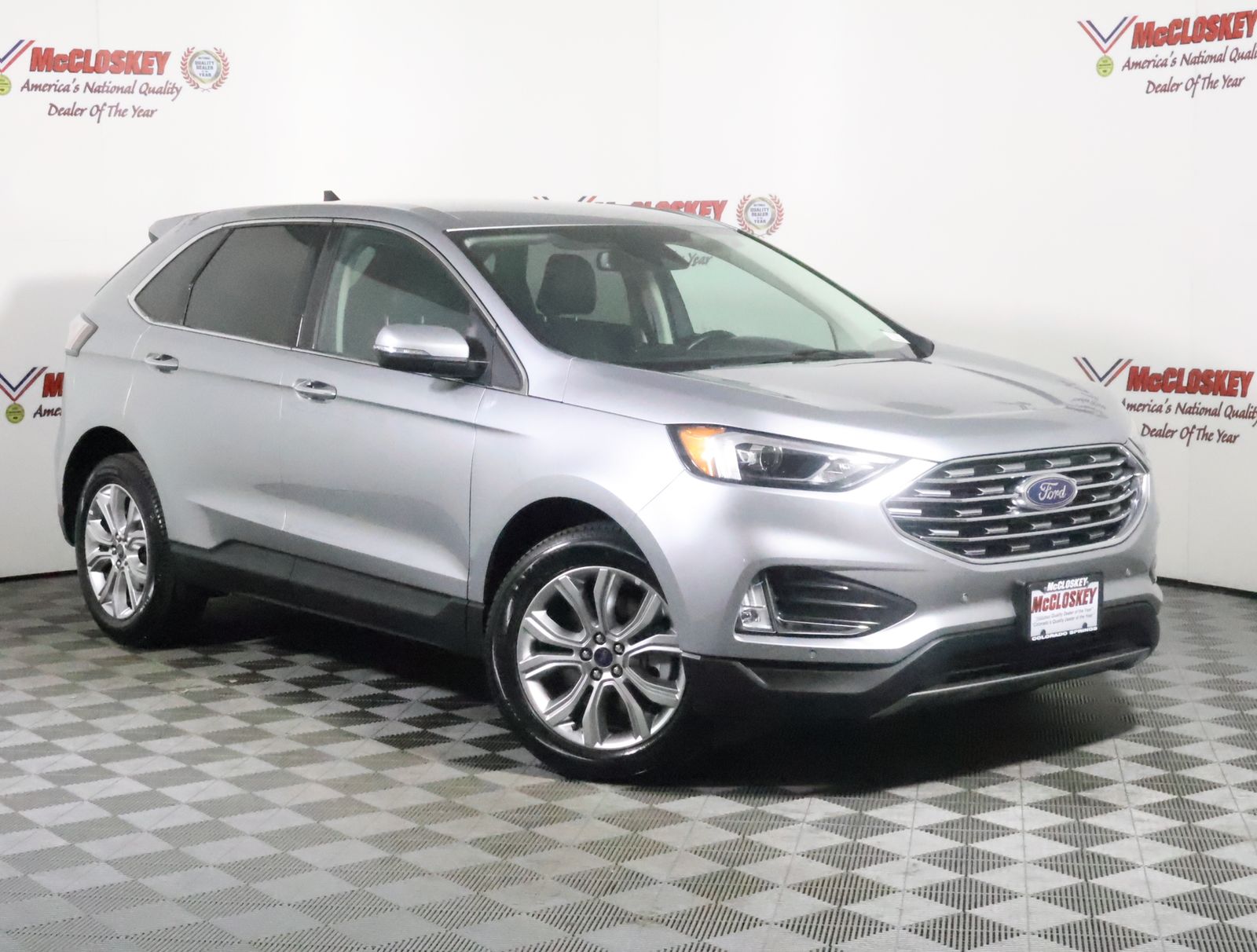 2022 Ford Edge Titanium photo