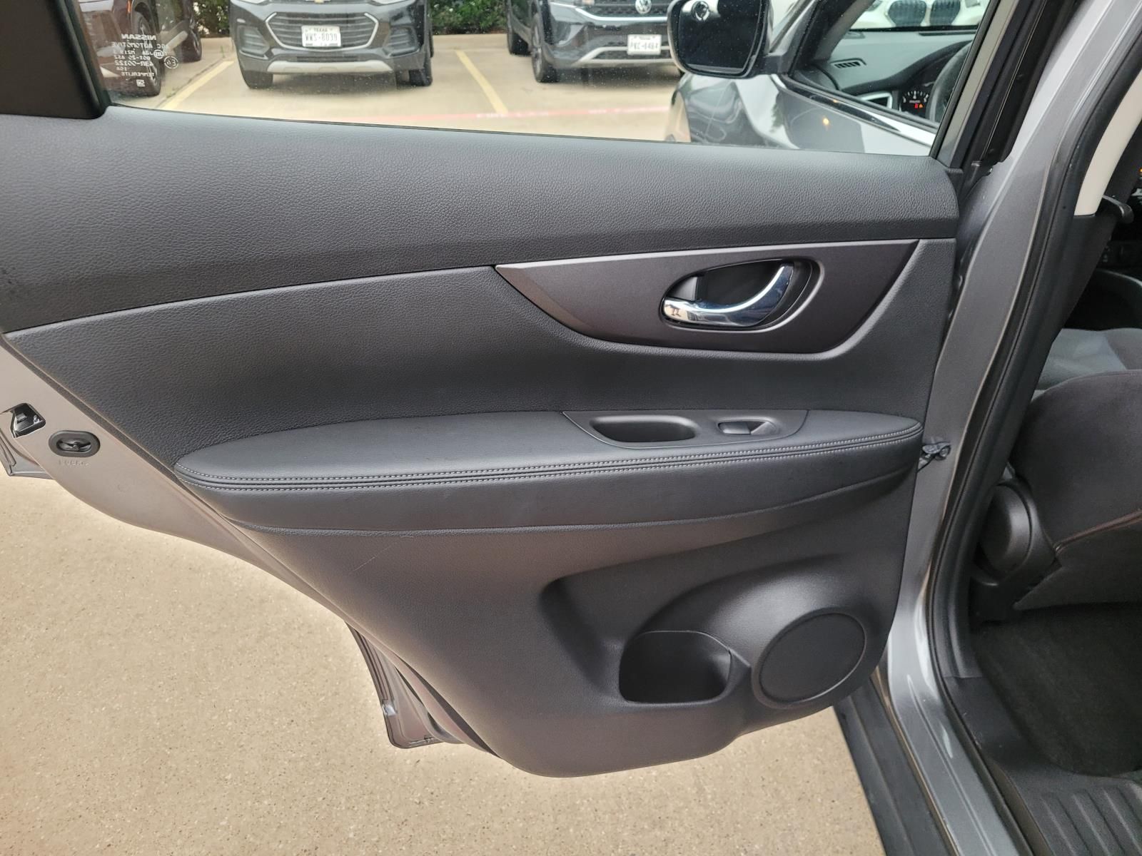 used 2016 Nissan Rogue car, priced at $9,750