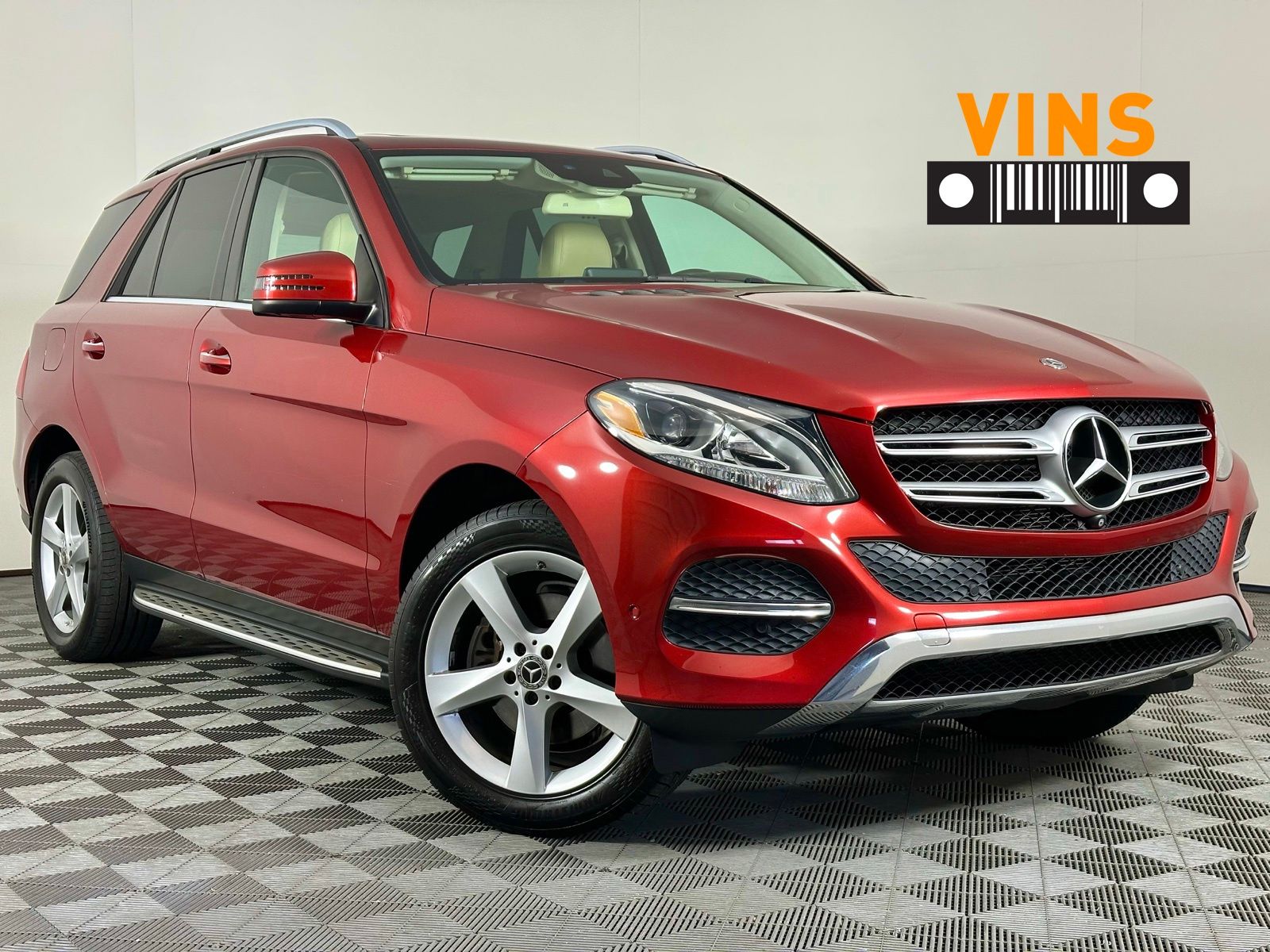 designo Cardinal Red Metallic 2018 Mercedes-Benz GLE SUV / Crossover Rear-Wheel Drive 7-Speed Automatic