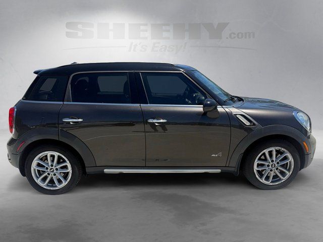 Used 2016 Black MINI Base image 9