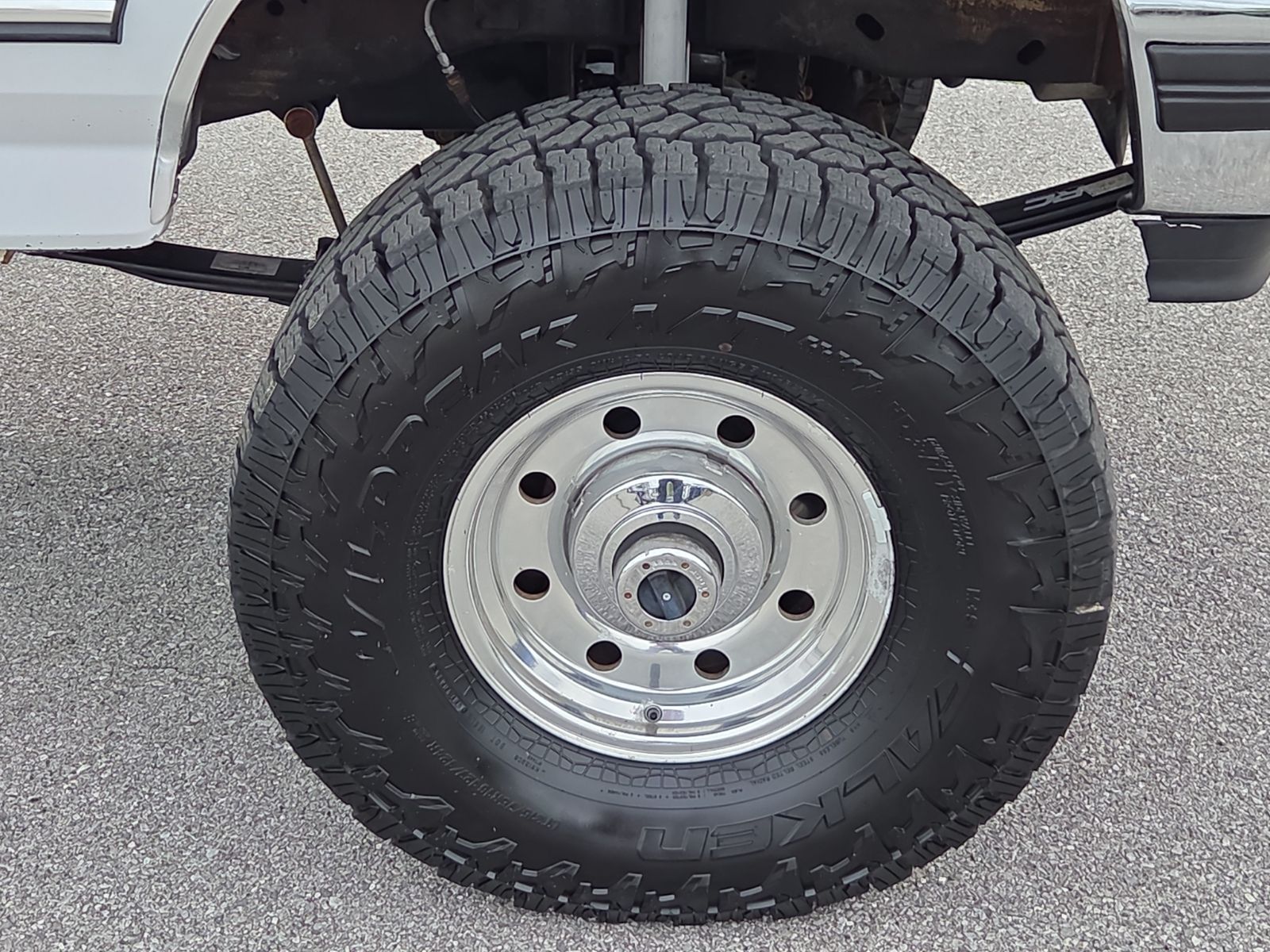 View vehicle photo 7