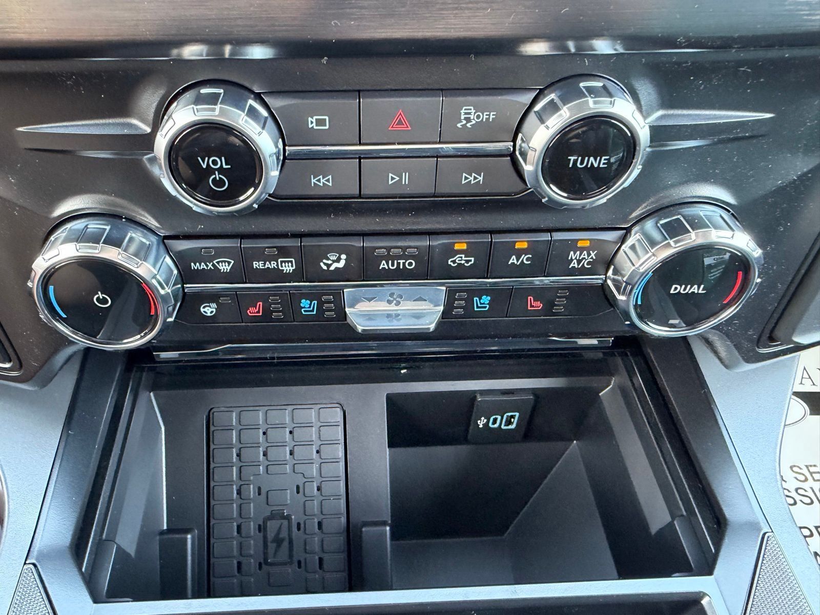 2026 Ford F-250SD image 21