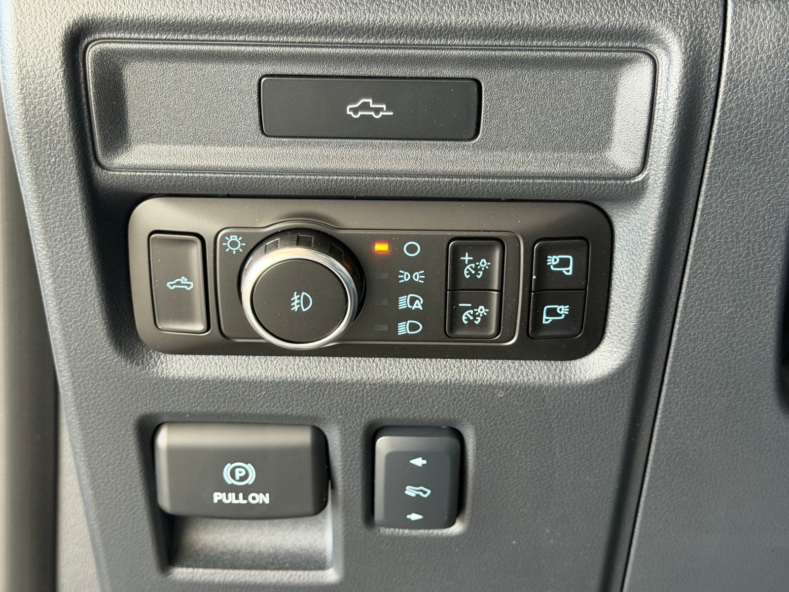 New 2026 Avalanche Ford Platinum image 37