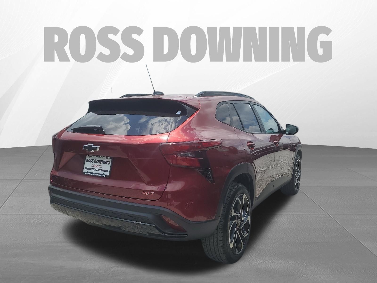 2024 Chevrolet Trax 2RS Red at Supreme Chevrolet of Gonzales