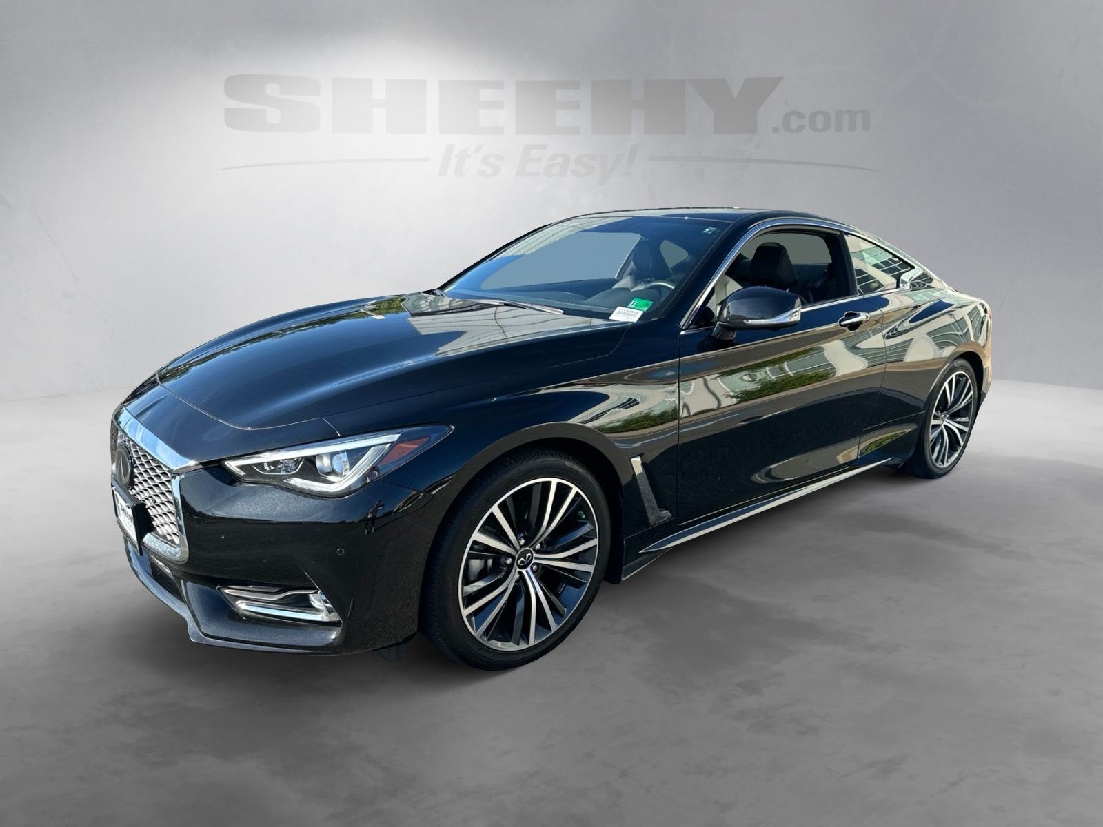 Used 2022 Black INFINITI LUXE image 15
