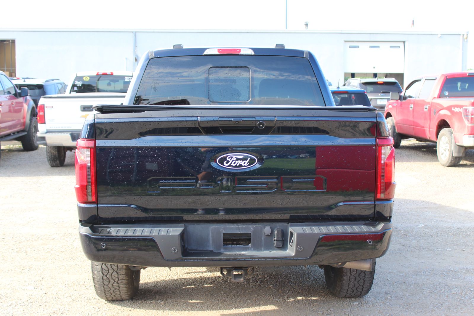 View vehicle photo 5