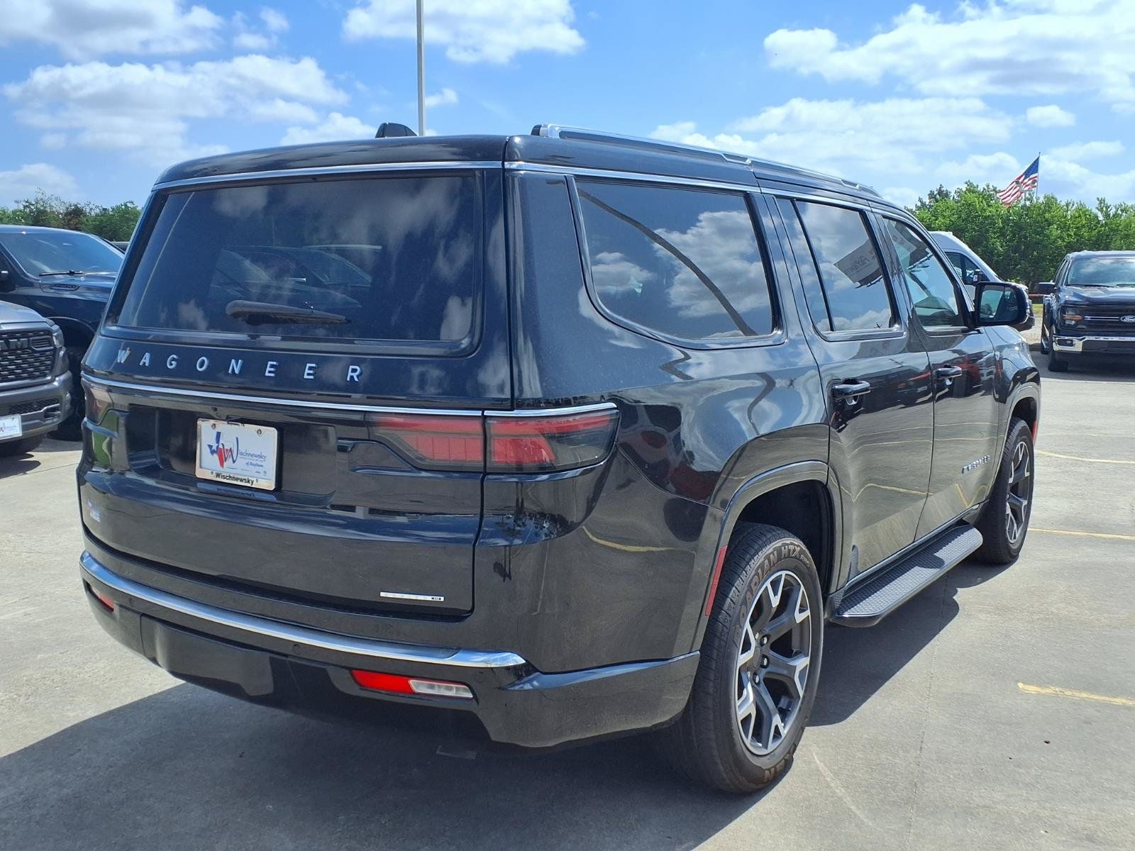 2024 Jeep Wagoneer Series III Black at River Oaks CDJR