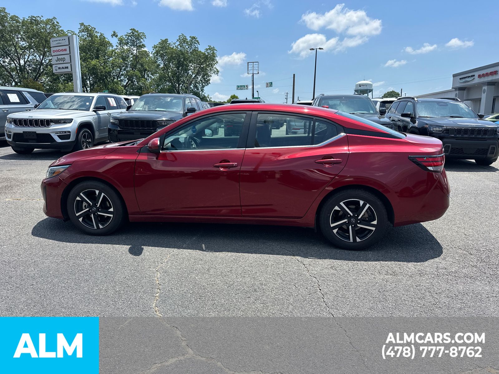 Used 2024 Scarlet Ember Tintcoat Nissan SV image 10