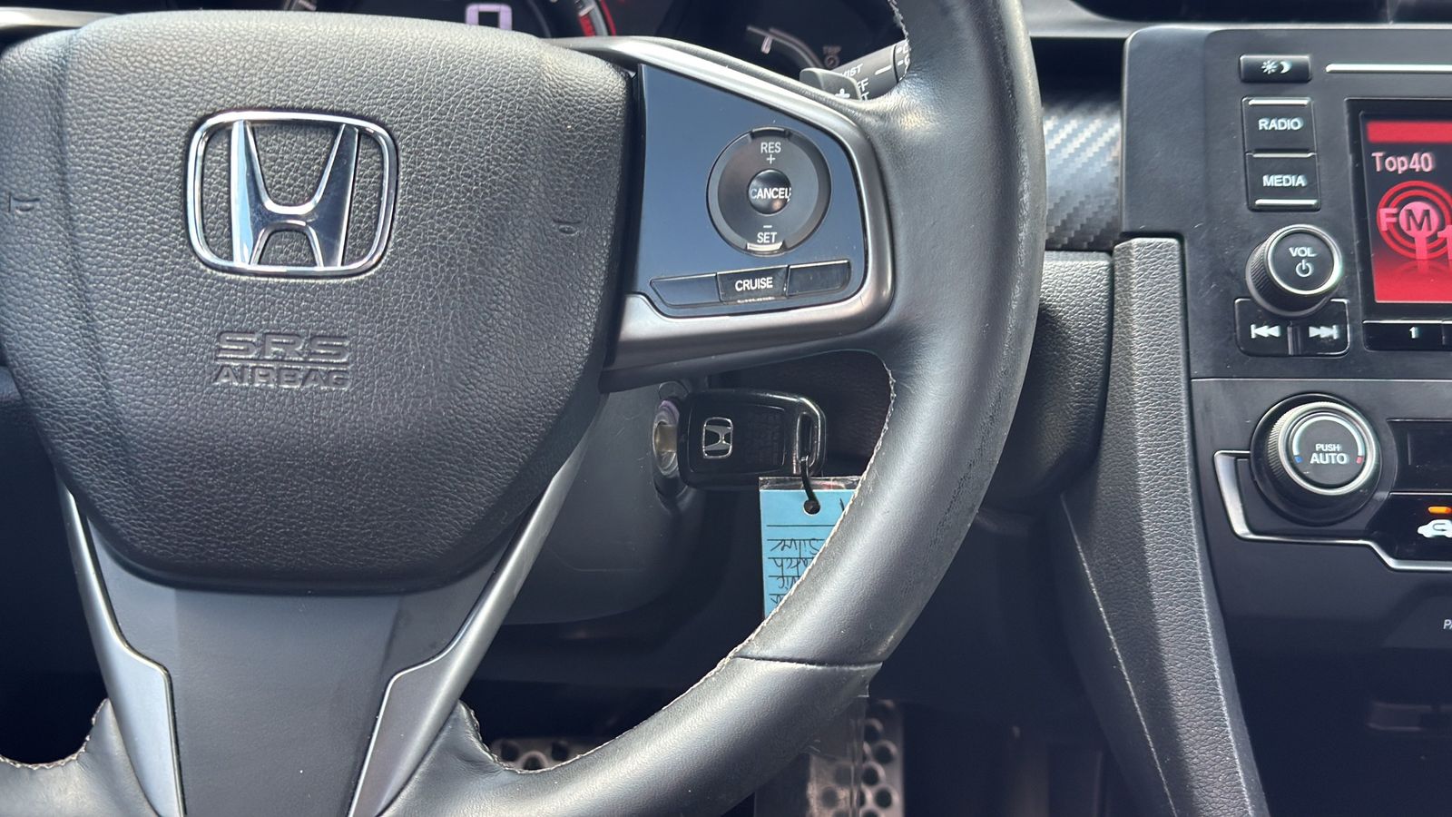 Used 2017  Honda Sport image 12