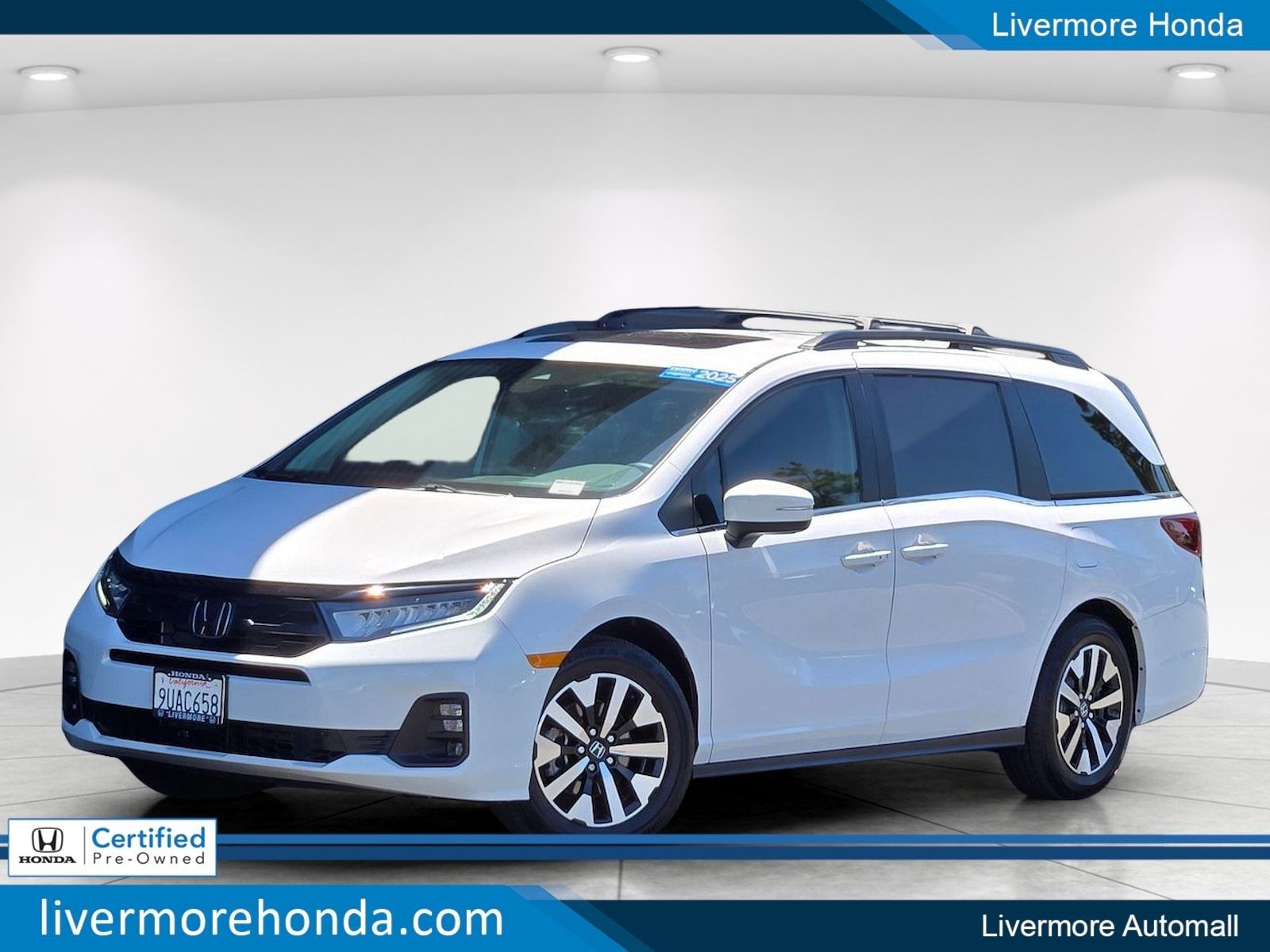 2025 Honda Odyssey EX-L — full photo 1 of 28