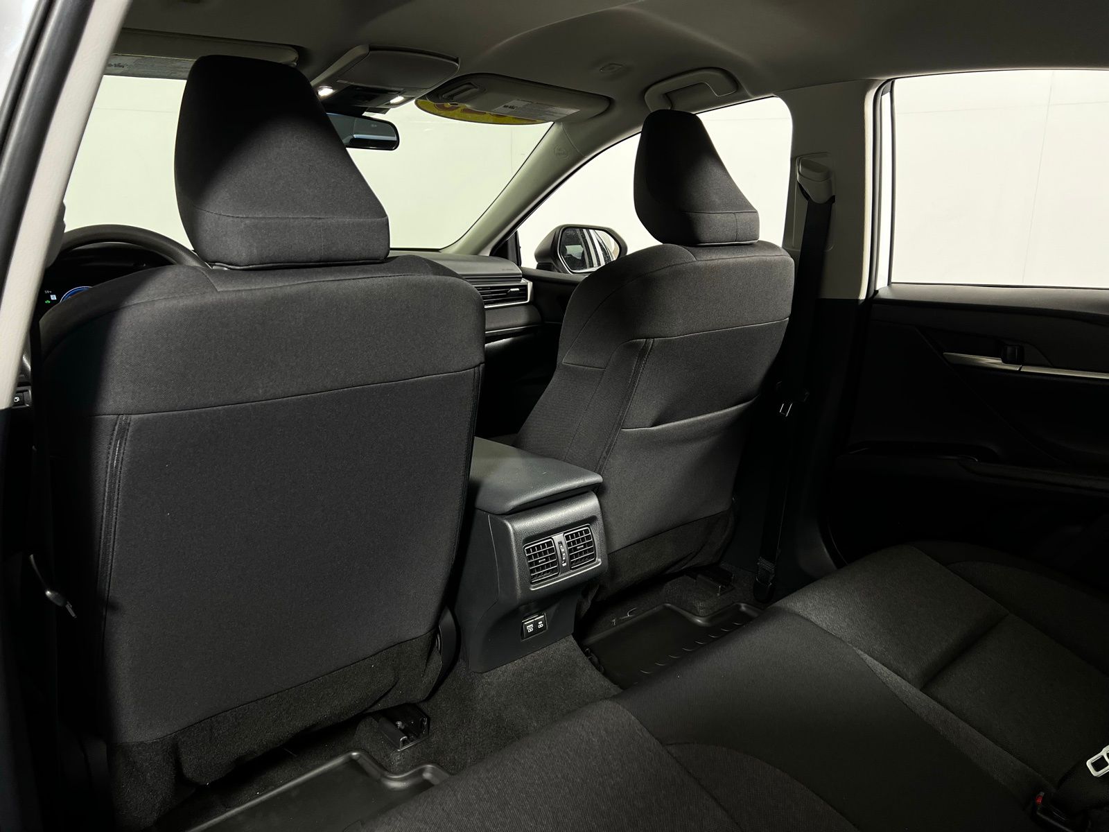 Thumbnail: 2025 Toyota Camry - 20