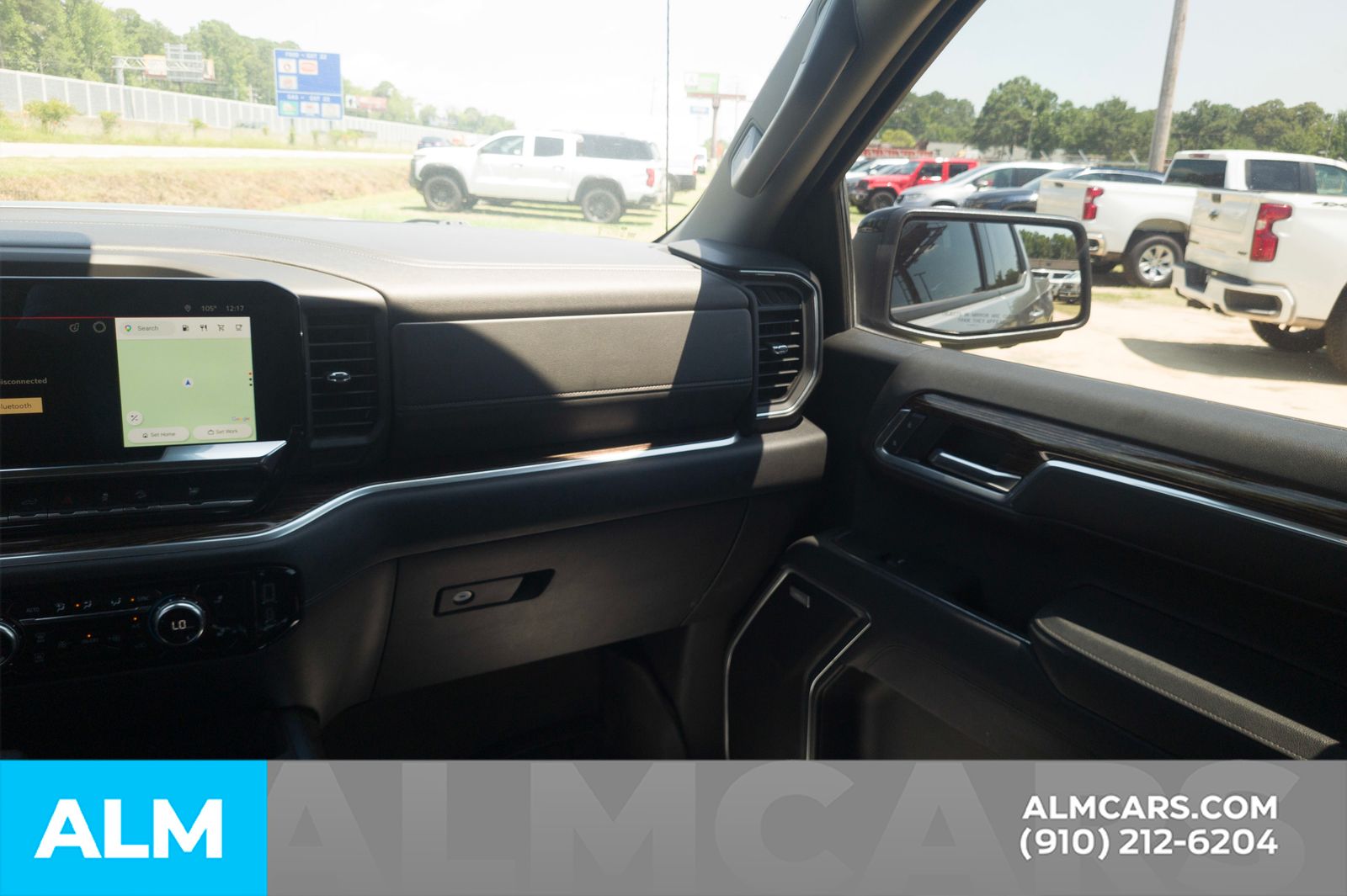 Used 2025 Sterling Metallic GMC Elevation image 19