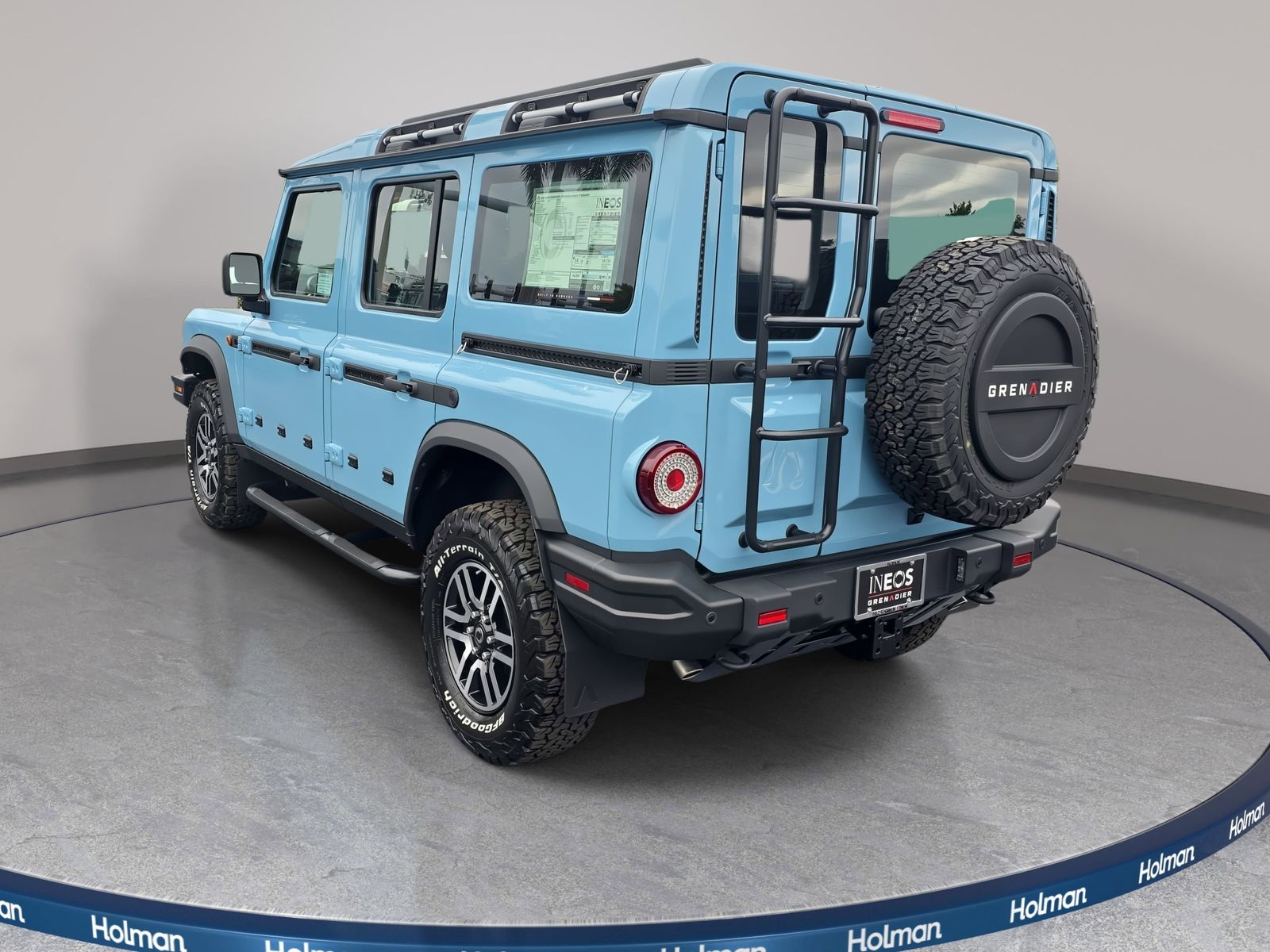 View vehicle photo 7