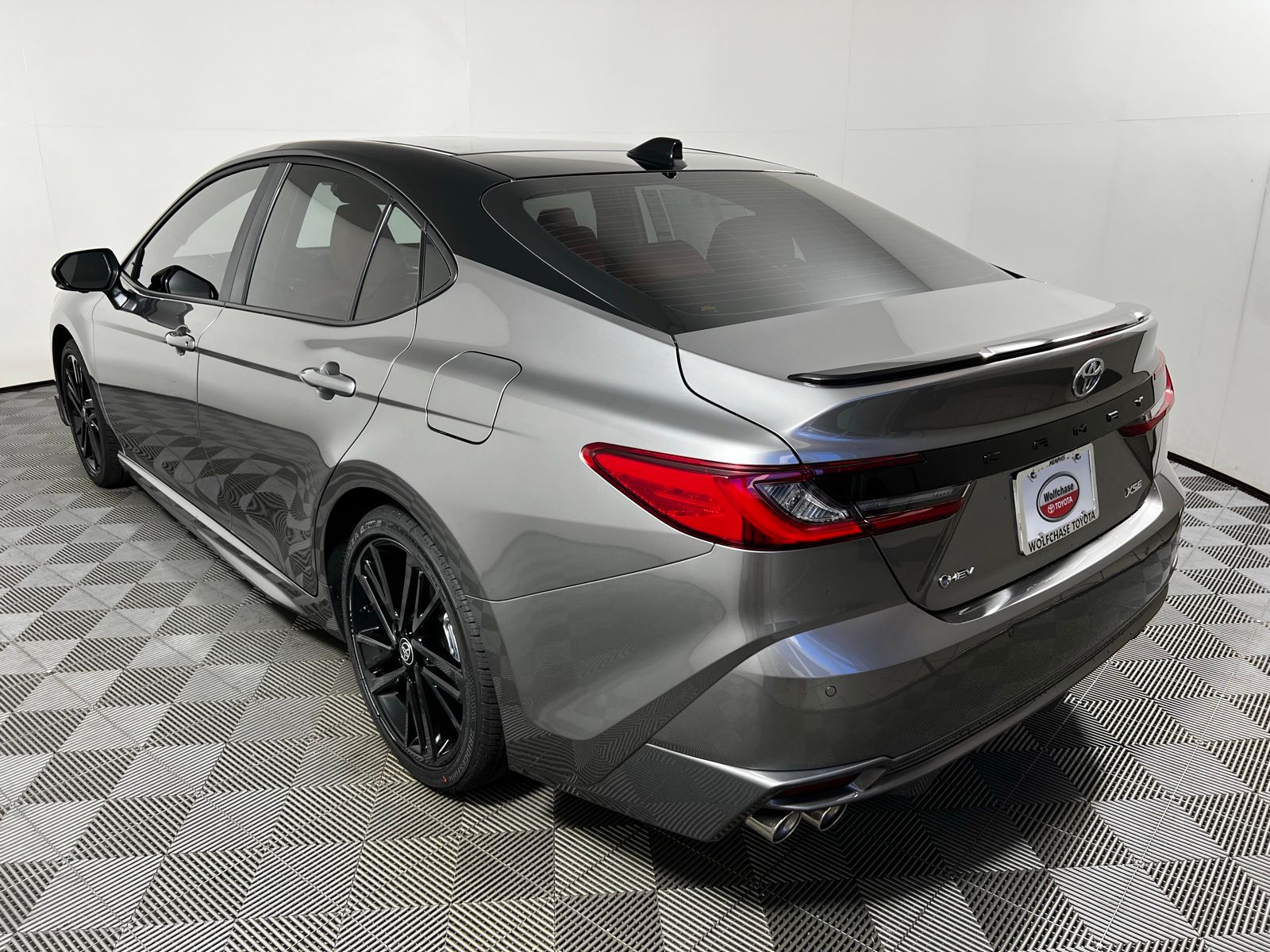 Thumbnail: 2025 Toyota Camry - 7