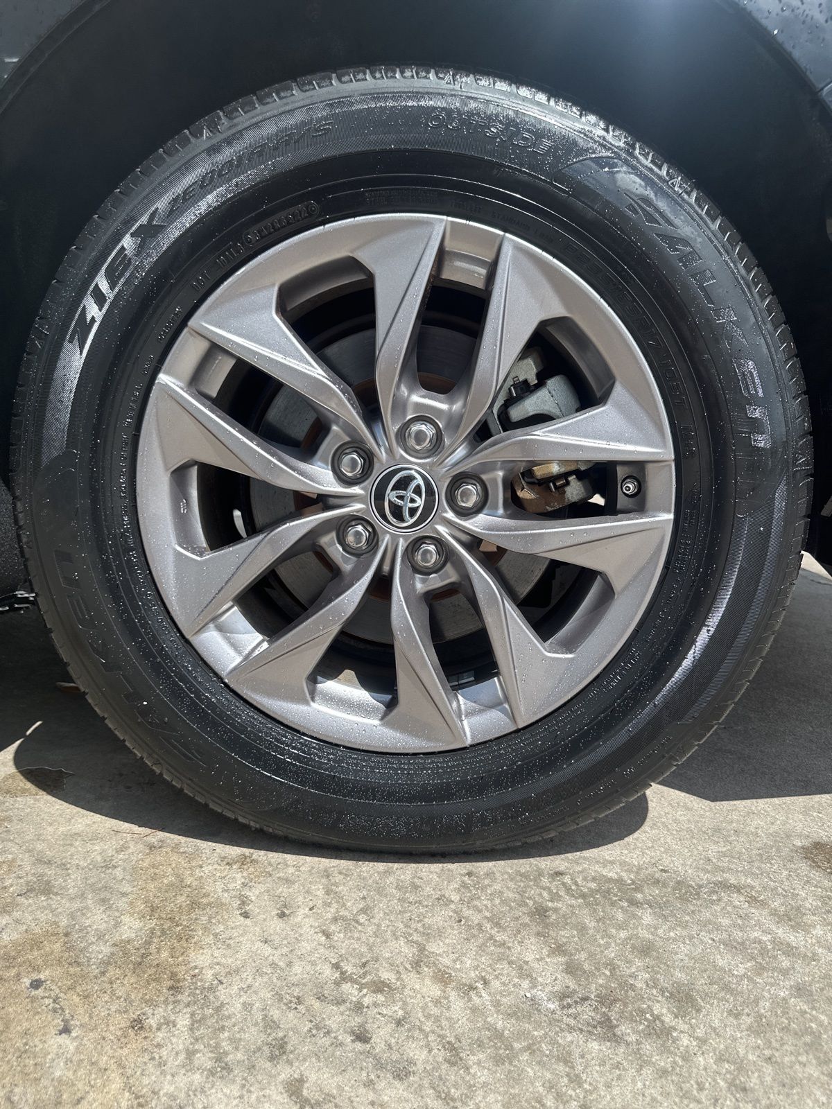 Used Car 2023 Toyota Sienna  Le For Sale Under $40,000 In Austin, Texas