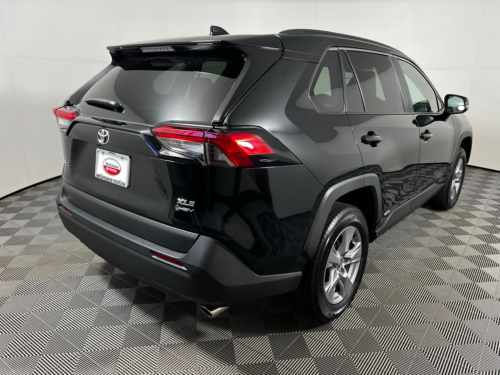 Thumbnail: 2025 Toyota RAV4 - 5