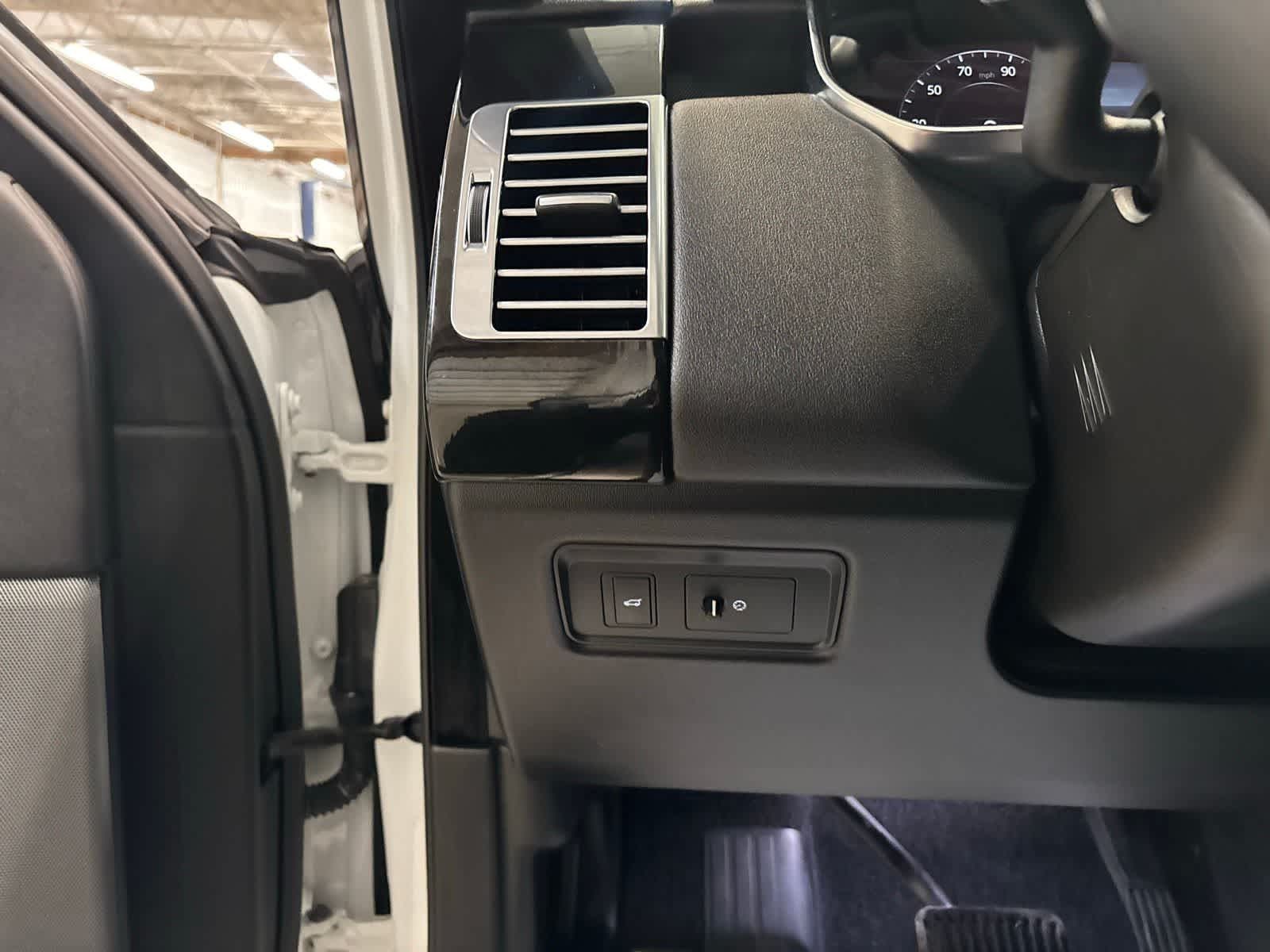 2018 Land Rover Range Rover Supercharged - Photo 16