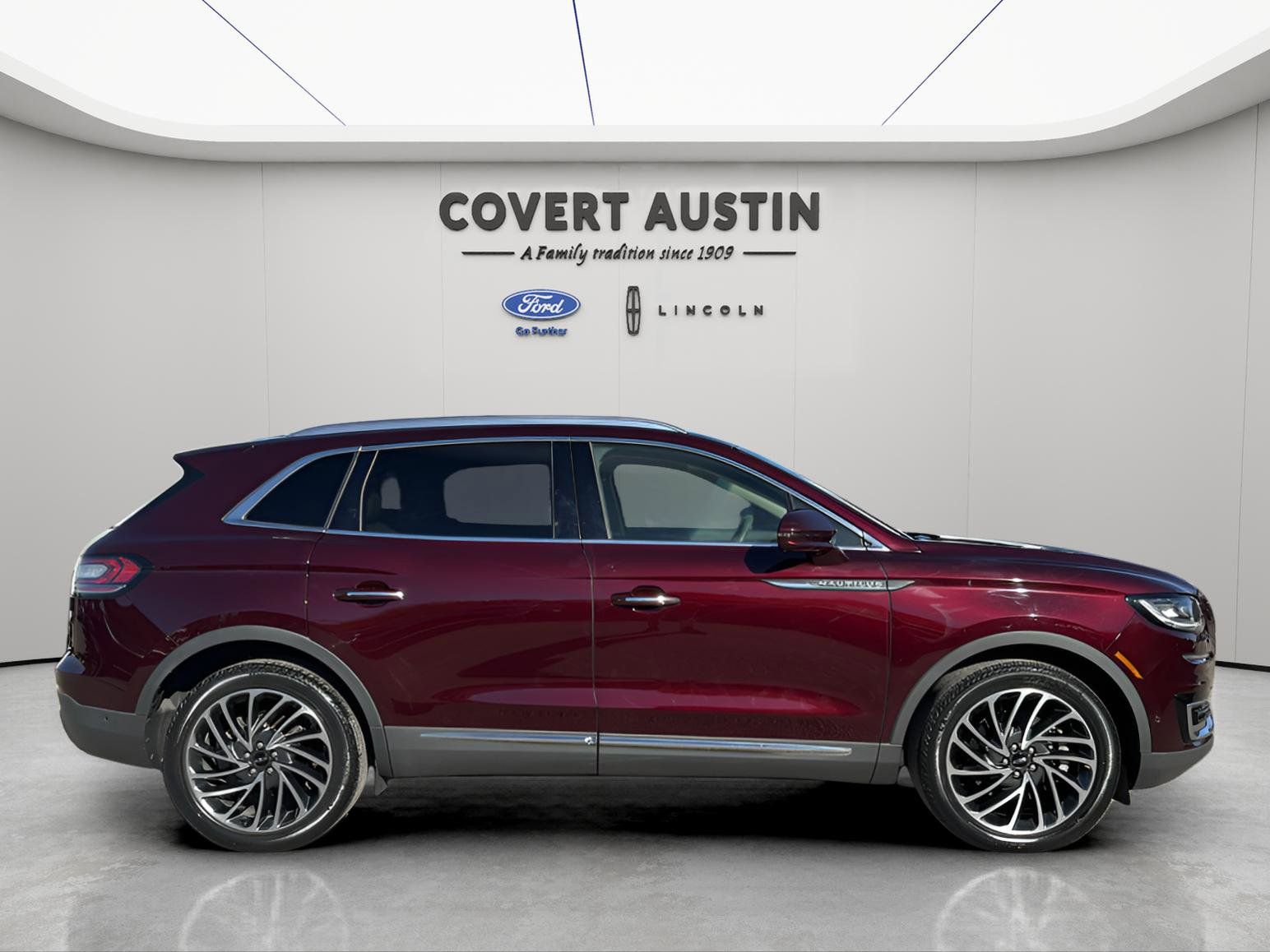 Used Car 2020 Lincoln Nautilus  Reserve For Sale Under $30,000 In Austin, Texas