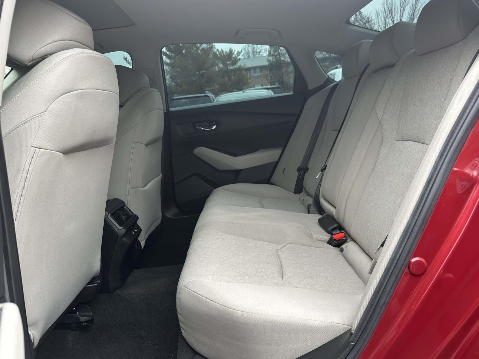 Used 2025 Red Honda SE image 7