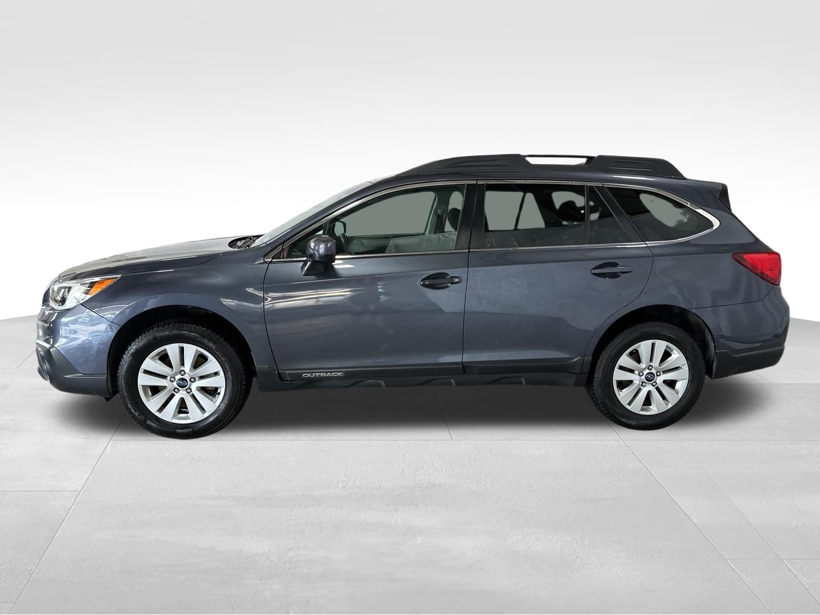 Used Car 2017 Subaru Outback  2.5i Premium For Sale Under $20,000 In Austin, Texas