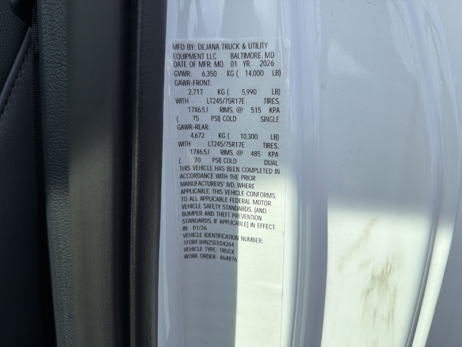 New 2025 Oxford White Ford XL image 18