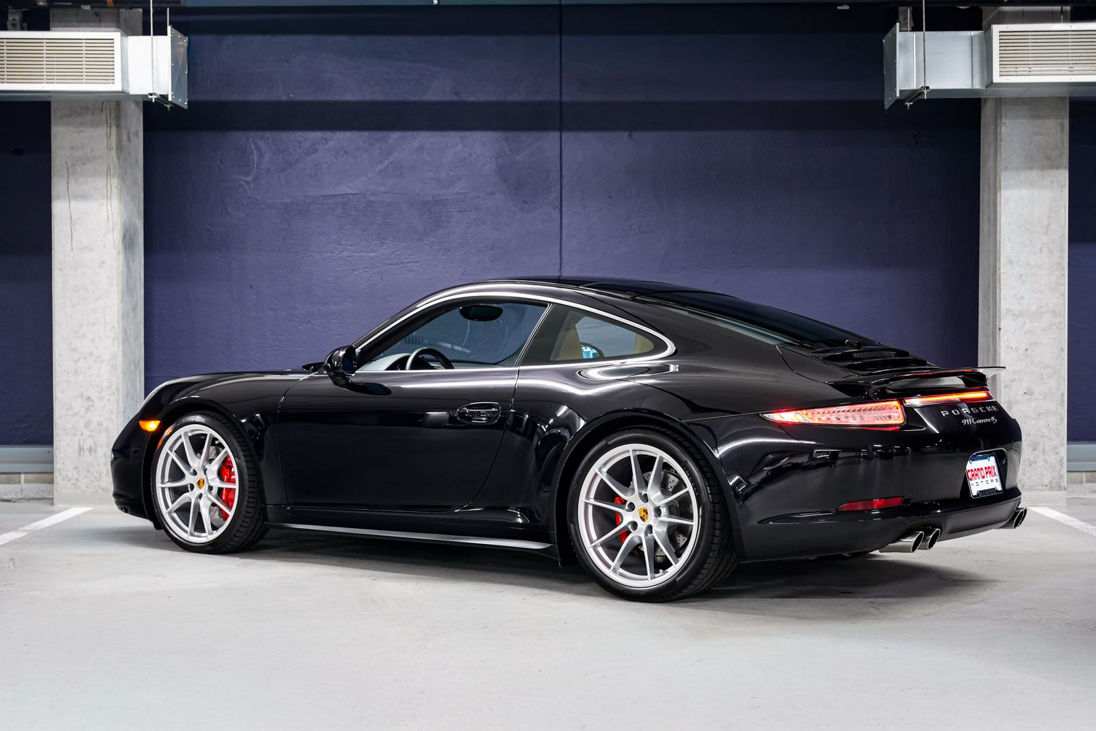 2015 Porsche 911 Carrera 4S — photo 8