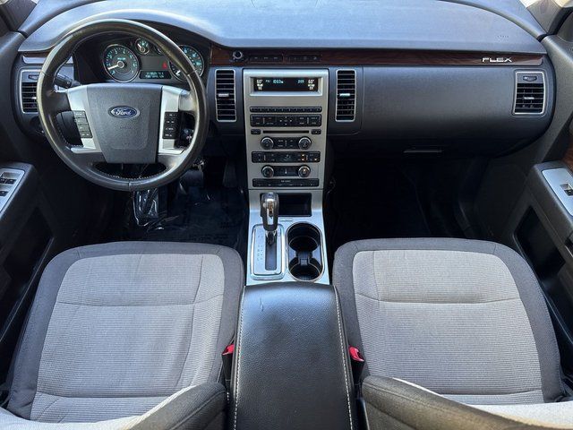 Used 2012 Dark Blue Pearl Metallic Ford SEL image 3