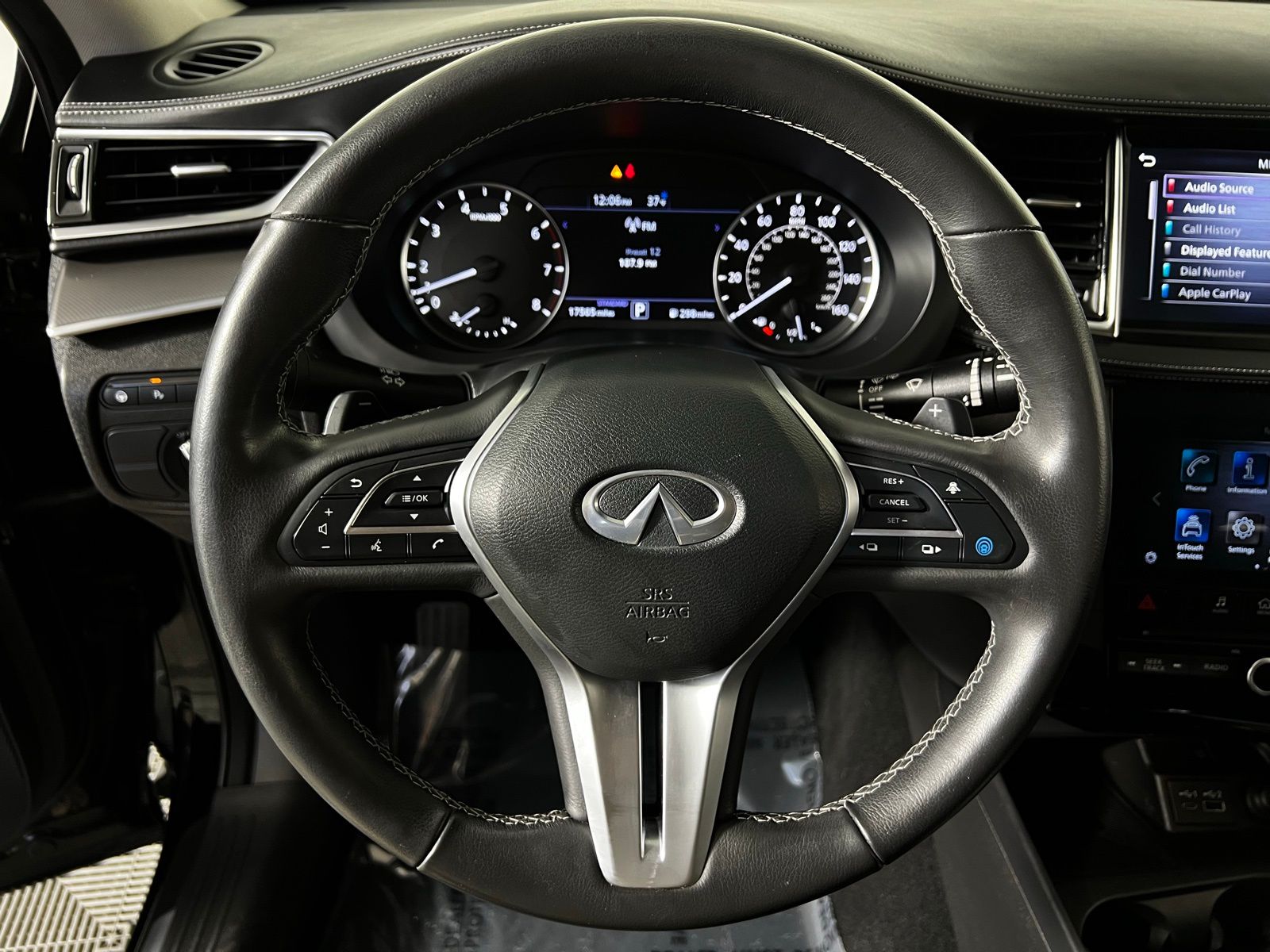 Thumbnail: 2024 INFINITI QX50 - 15