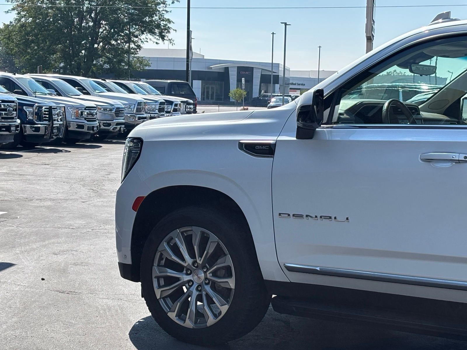 Used 2023 GMC Yukon SUV