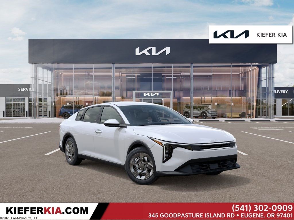 2026 Kia K4 LX FWD