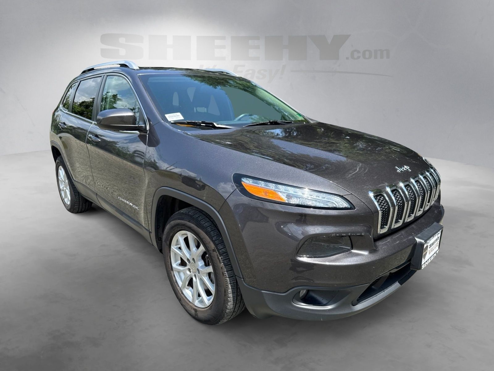 Used 2016 Jeep Cherokee Latitude with VIN 1C4PJMCS7GW367467 for sale in Warrenton, VA