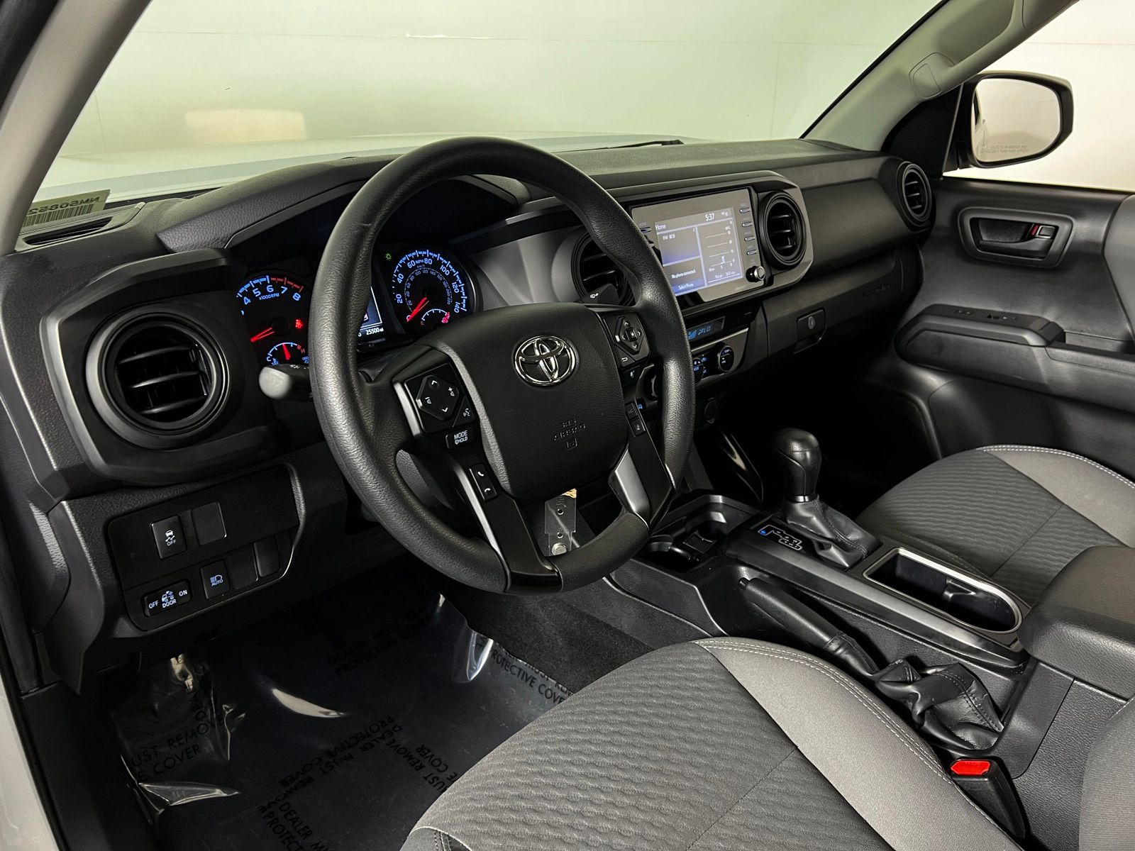 Thumbnail: 2022 Toyota Tacoma - 12